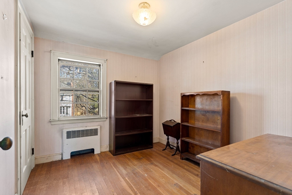 32 Grant Road Lynn, MA 01904 - Photo 17 of 31