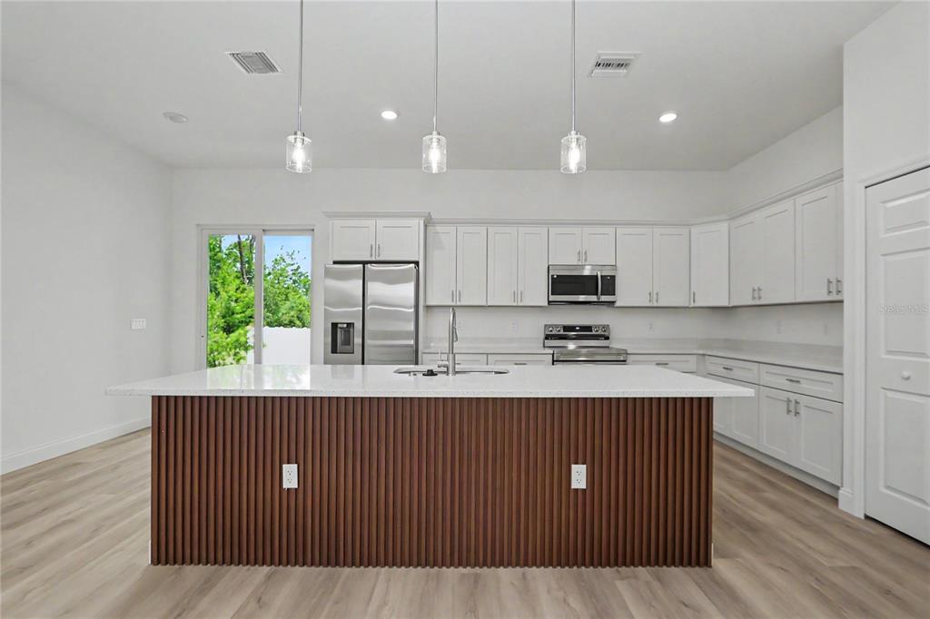 4814 166th Loop Ocala, FL 34473 - Photo 2 of 47