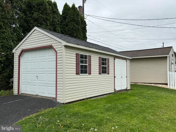 $319,000 | 214 Ziegler Street, Mount Joy, PA 17552