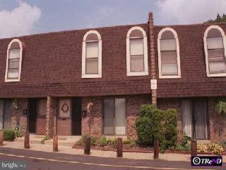 11819 B Academy Road, Unit A6 Philadelphia, PA 19154 - Photo 1 of 1