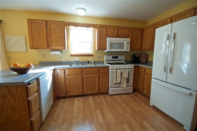 7154 McKee Road Madison, WI 53719 - Photo 7 of 20