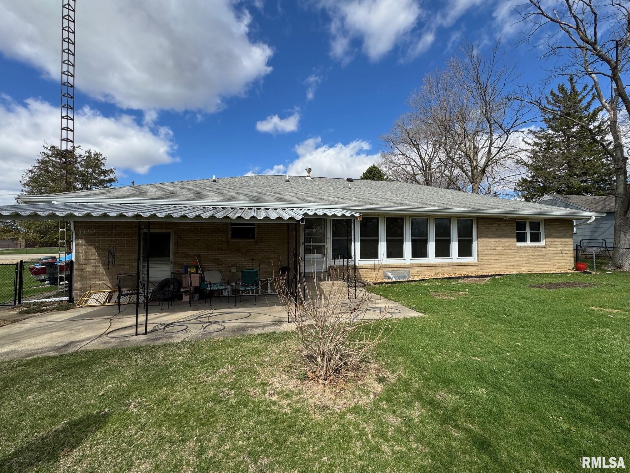 213 East State Street Washburn, IL 61570 - Photo 27 of 35