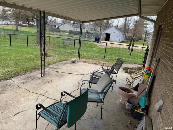 $164,900 | 213 East State Street, Washburn, IL 61570