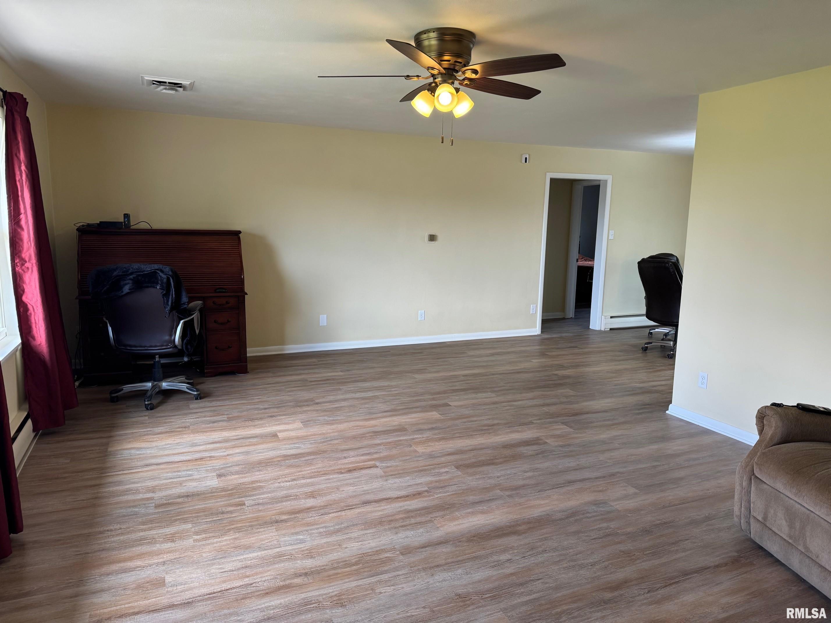 213 East State Street Washburn, IL 61570 - Photo 7 of 35