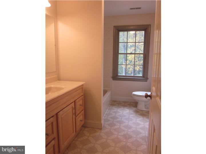 344 New Darlington Road Media, PA 19063 - Photo 23 of 25 Bathroom
