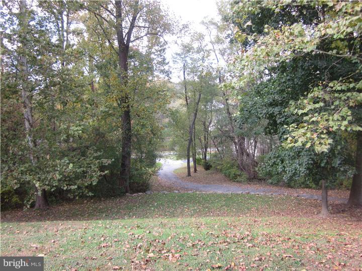 344 New Darlington Road Media, PA 19063 - Photo 4 of 25 View from Front Door