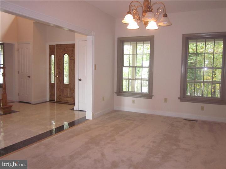 344 New Darlington Road Media, PA 19063 - Photo 8 of 25 Dining Room