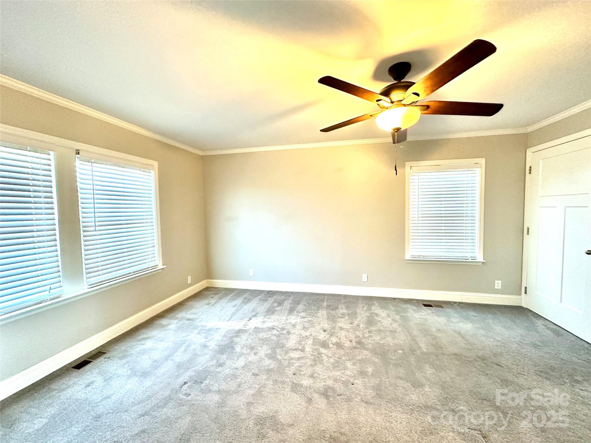 1073 Jones Road Kershaw, SC 29067 - Photo 13 of 18 a view of an empty room and window