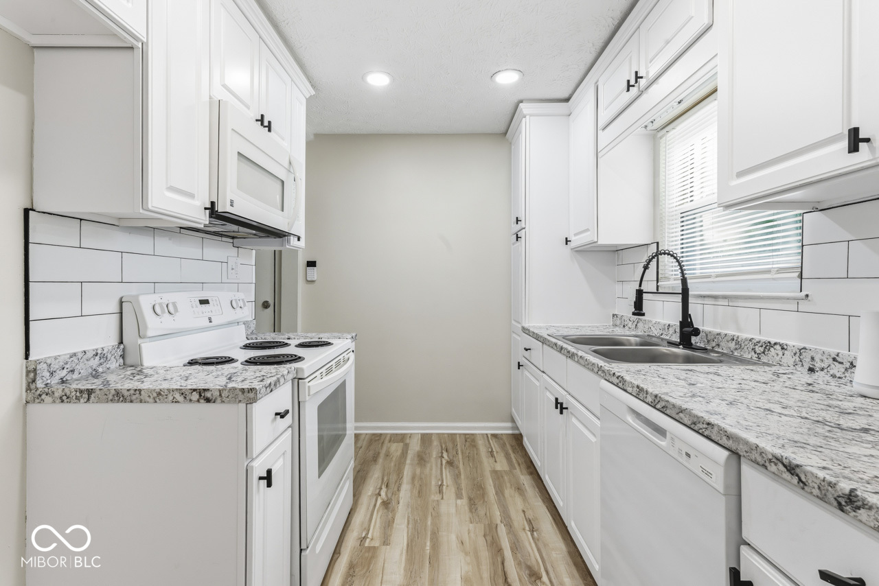 3220 North Keystone Avenue Indianapolis, IN 46218 - Photo 12 of 40