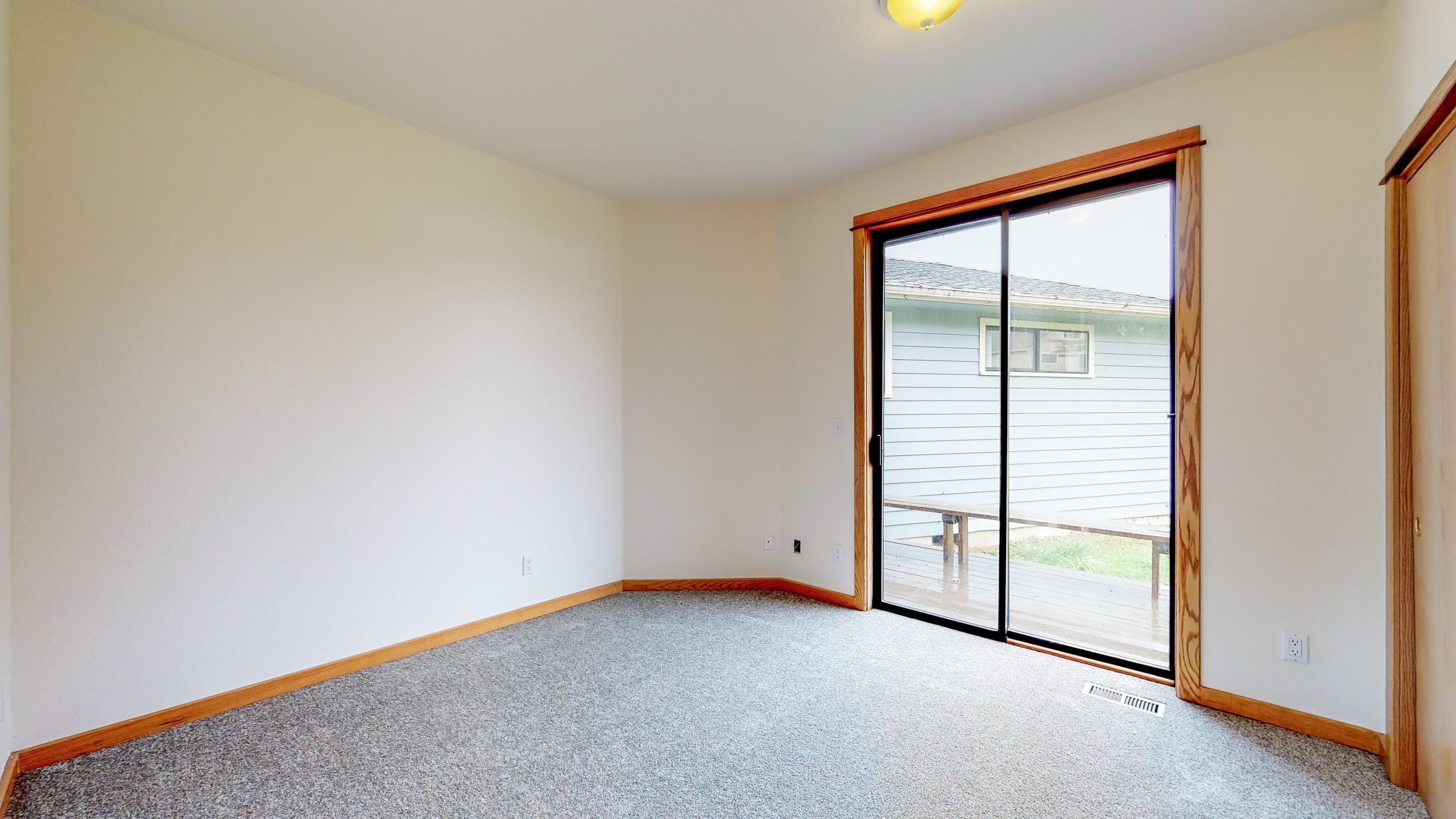 300 Woodland Avenue Rio Dell, CA 95562 - Photo 31 of 60 300 Woodland Avenue-130