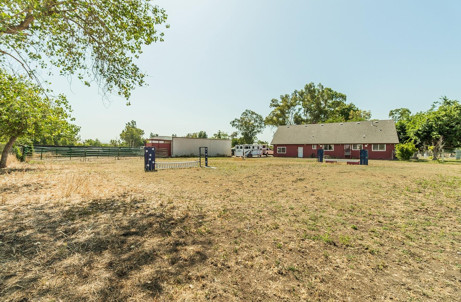 13016 Violet Lane Clovis, CA 93619 - Photo 30 of 41 a picture of lake view