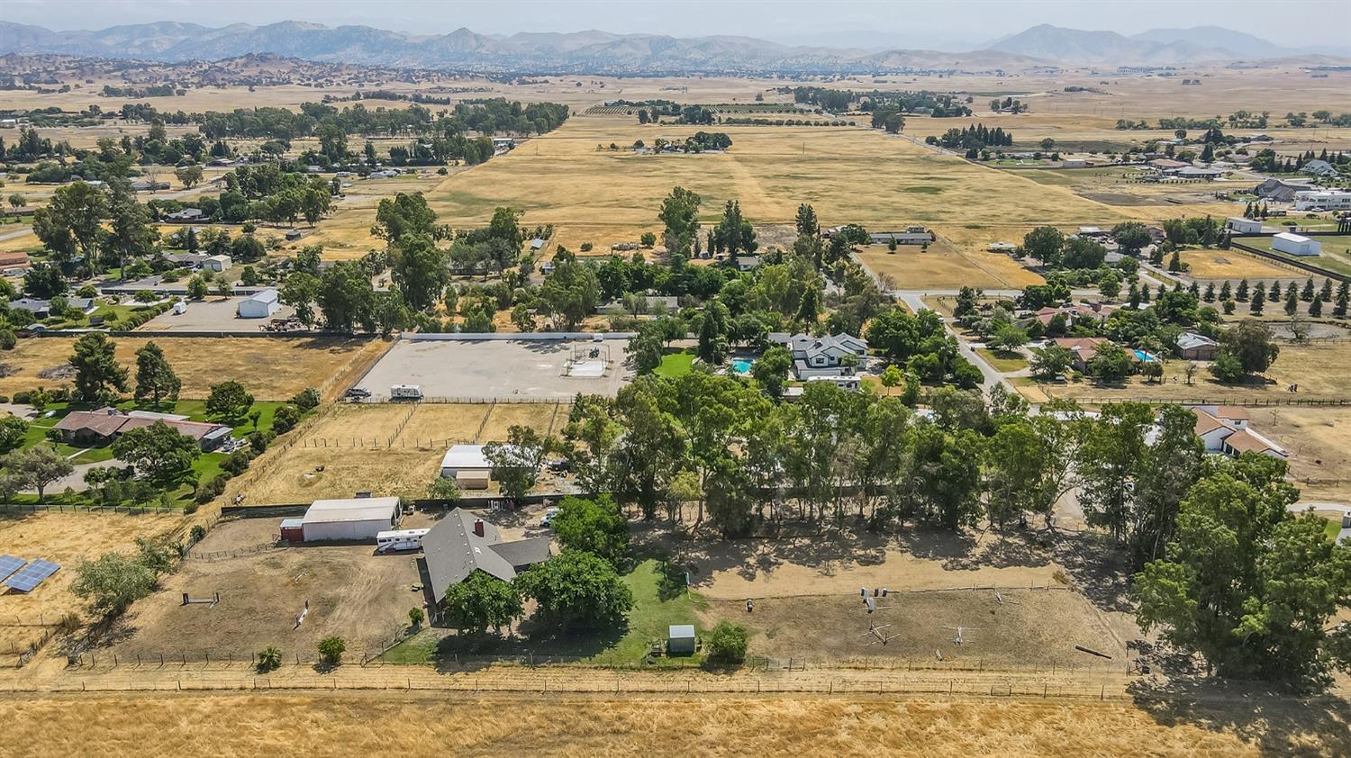 13016 Violet Lane Clovis, CA 93619 - Photo 37 of 41 an aerial view of residential houses with outdoor space