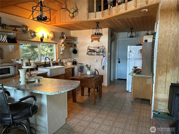 $429,999 | 5 Moore Drive, Riverside, WA 98849