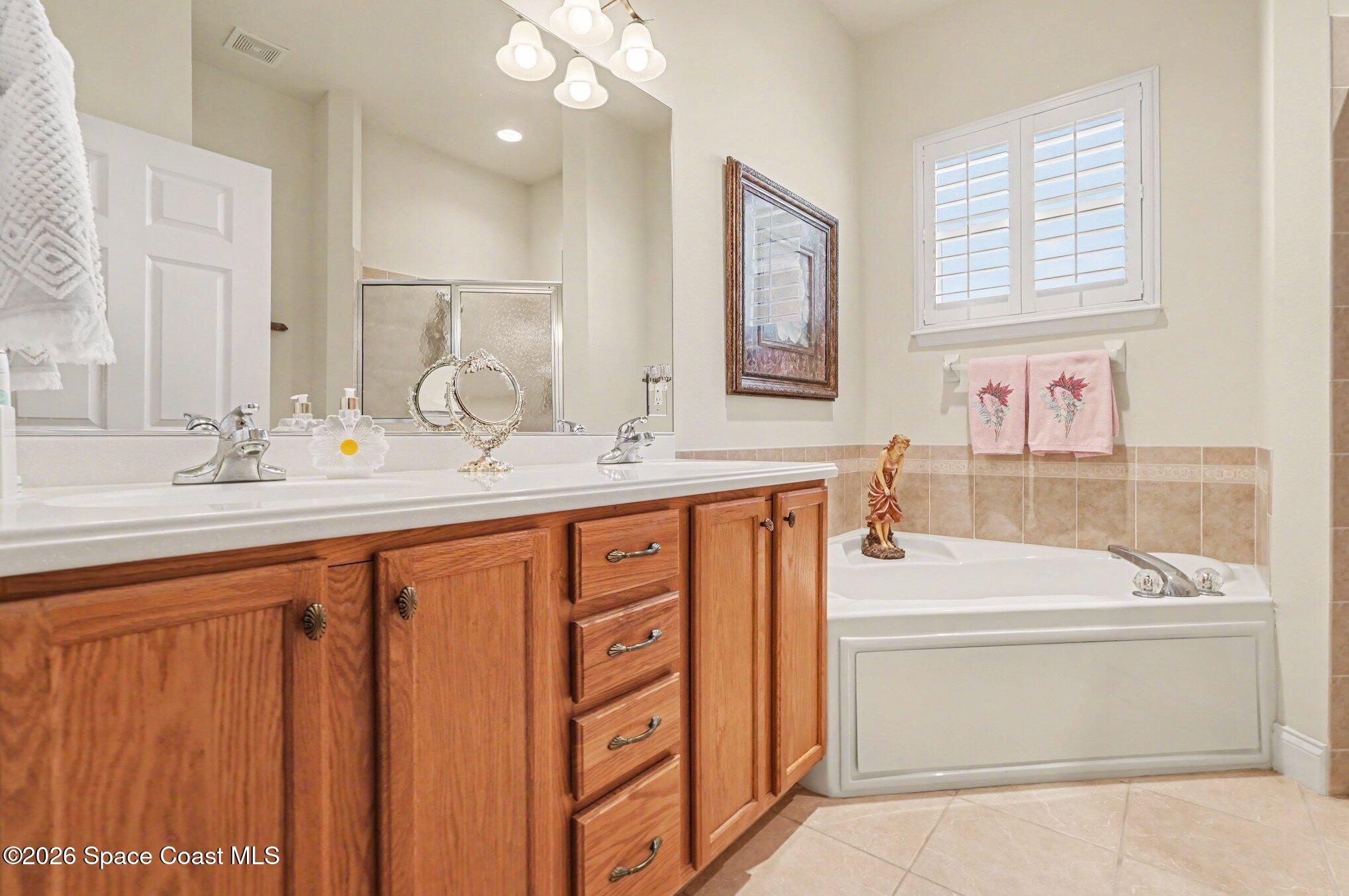 4220 Alamanda Key Drive Melbourne, FL 32901 - Photo 13 of 35 Master Bath1