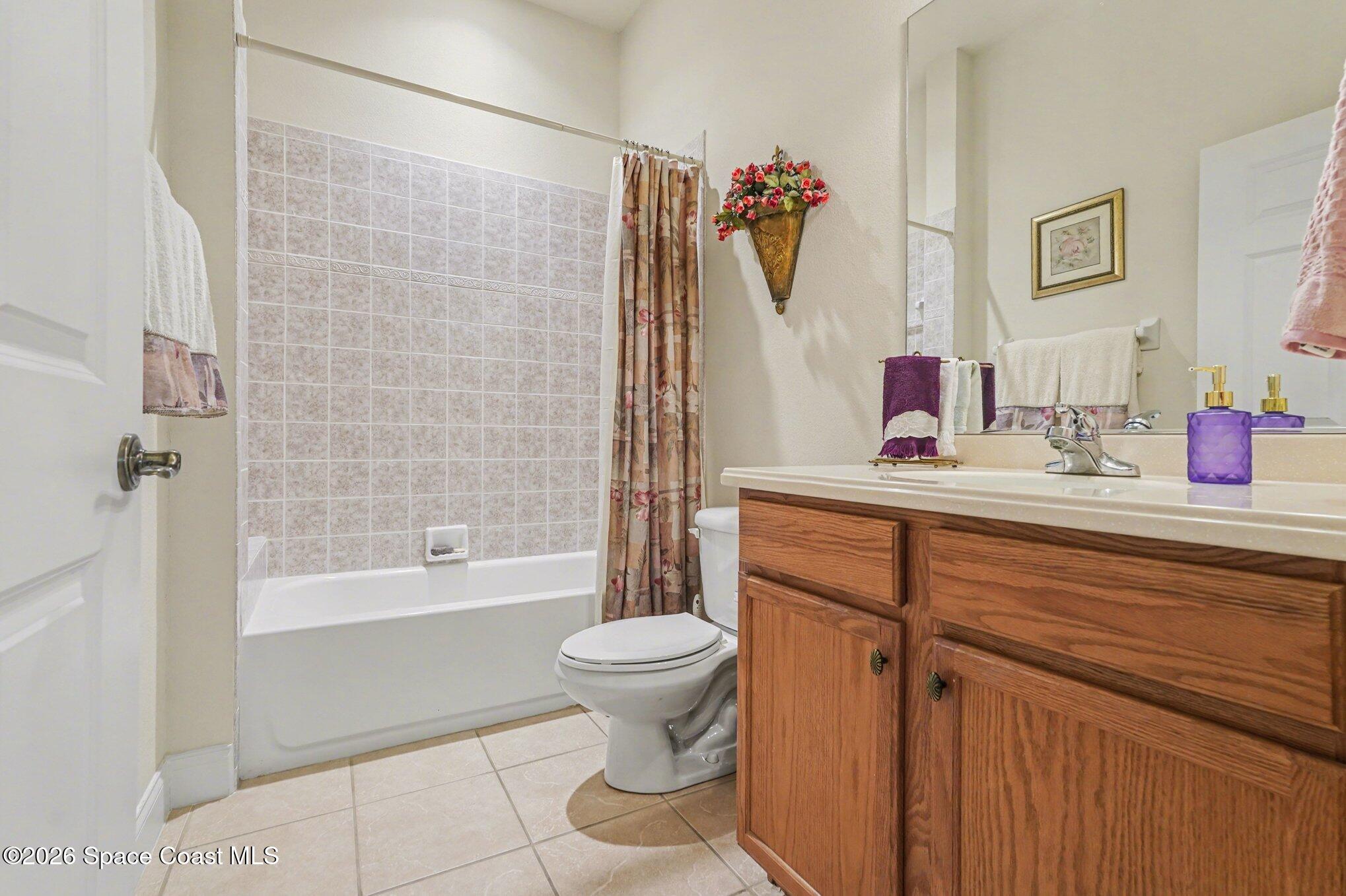 4220 Alamanda Key Drive Melbourne, FL 32901 - Photo 31 of 35 Bath