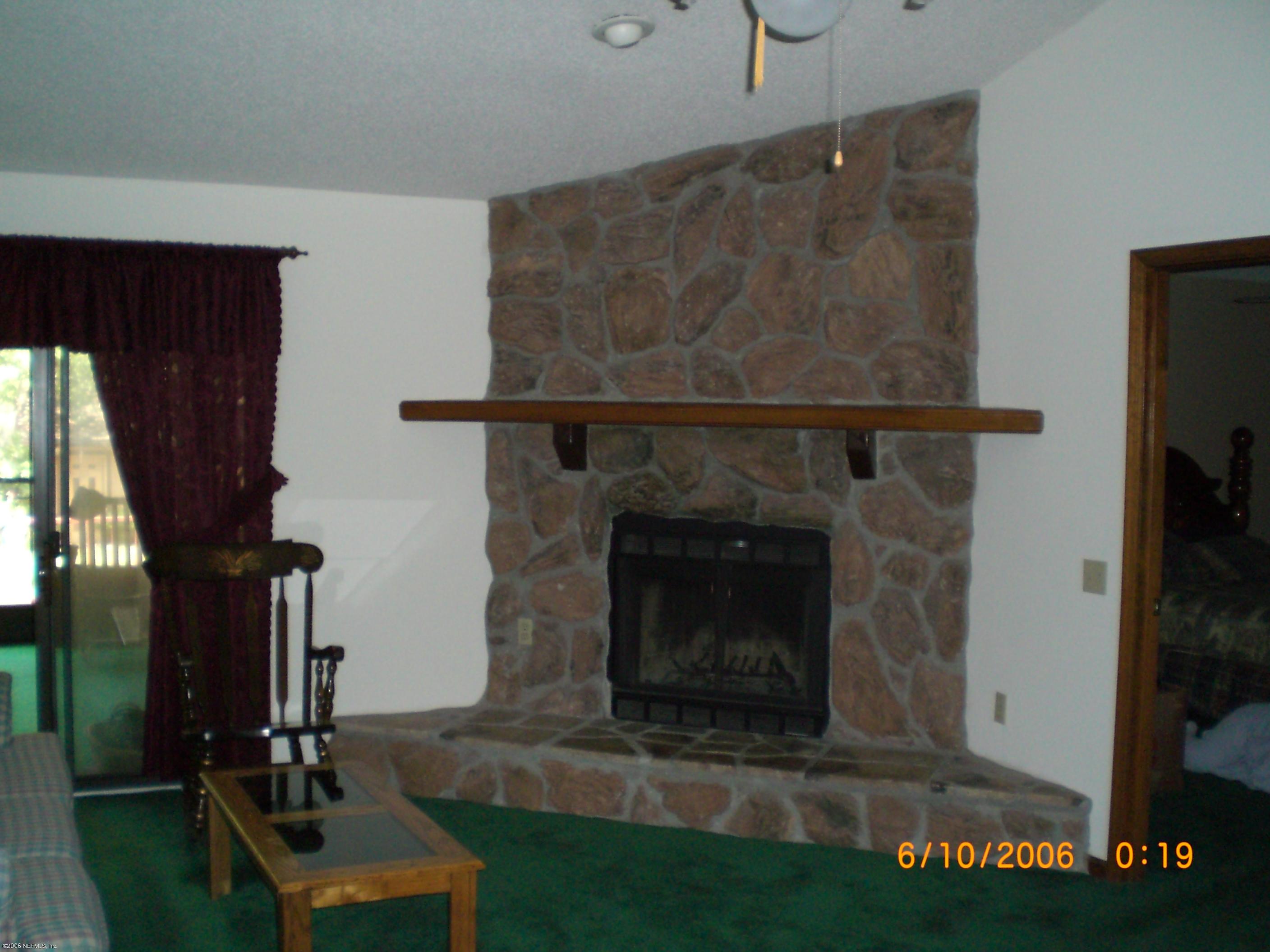 6996 Bob Kirkland Road Macclenny, FL 32063 - Photo 11 of 11 LIVING ROOM