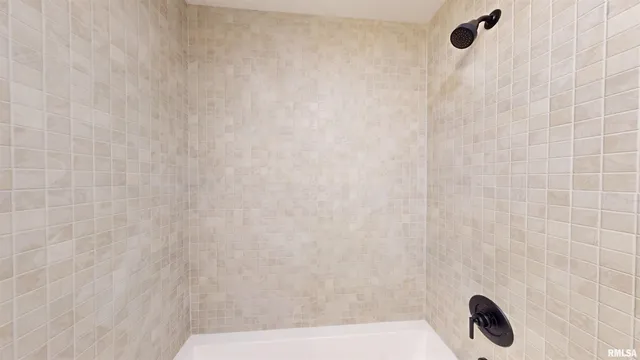 $320,415 | 5882 Butterfield Court, Bettendorf, IA 52722