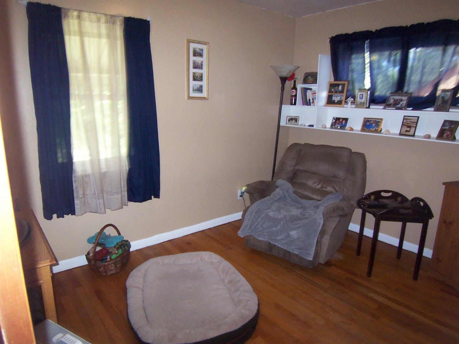 1135 Anderson Ferry Road Cincinnati, OH 45238 - Photo 9 of 16
