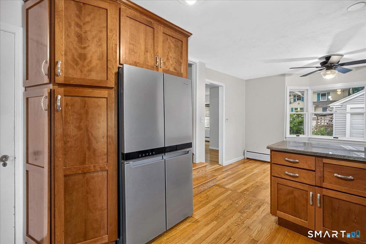 146 Filbert Street Hamden, CT 06517 - Photo 14 of 40