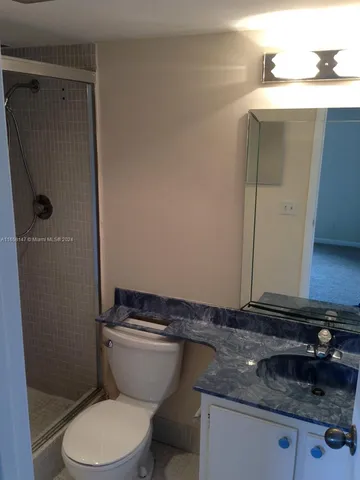 $140,500 | 6201 North Falls Cir Drive, Unit 311, Lauderhill, FL 33319