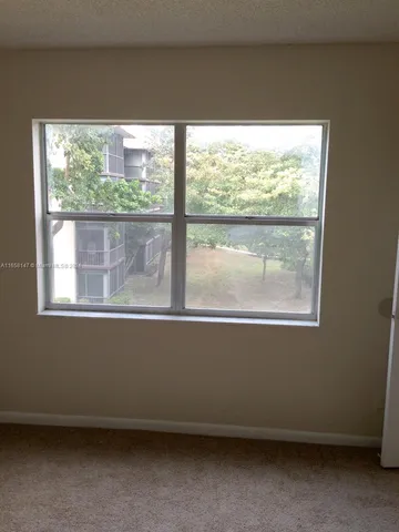 $140,500 | 6201 North Falls Cir Drive, Unit 311, Lauderhill, FL 33319