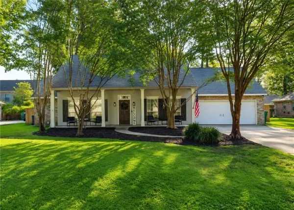 $419,000 | 707 Kimberly Ann Circle, Mandeville, LA 70471