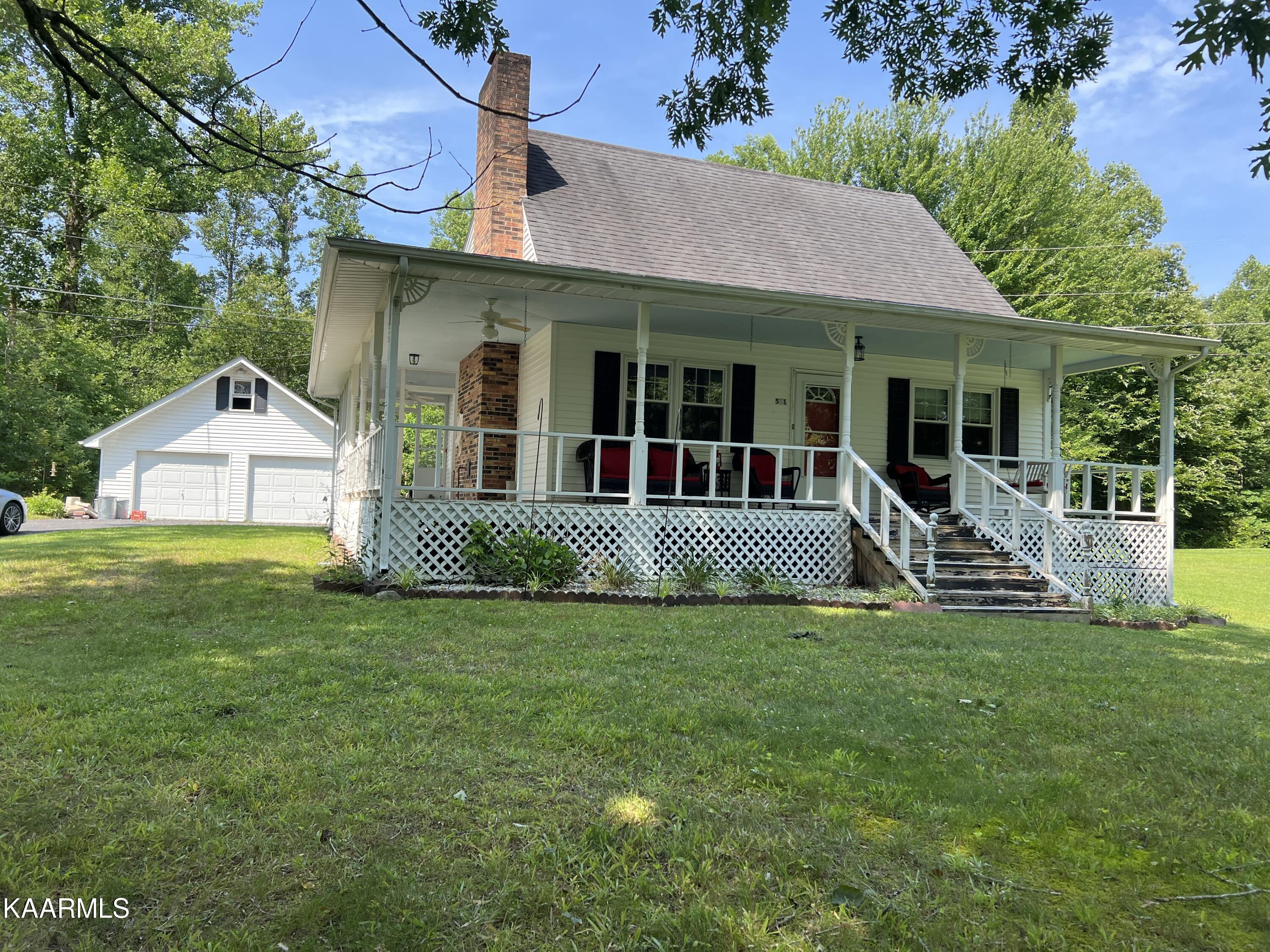 1812EE38-2FFA-4A4A-B372-47300E787FED