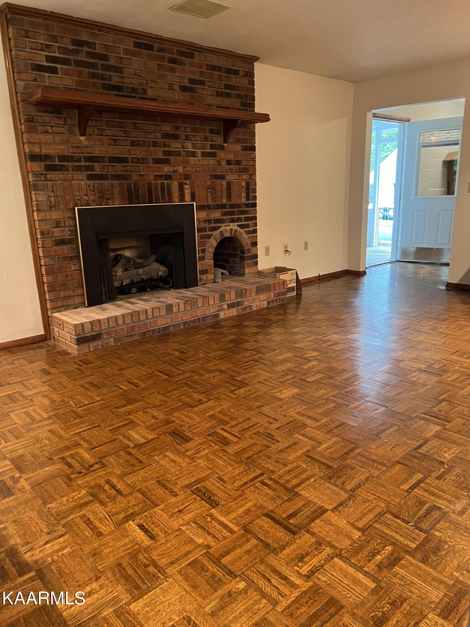 561 Grape Rough Road Oneida, TN 37841 - Photo 15 of 33 9E2AB2D9-497F-4D7D-8B98-C0BABA8F54A2