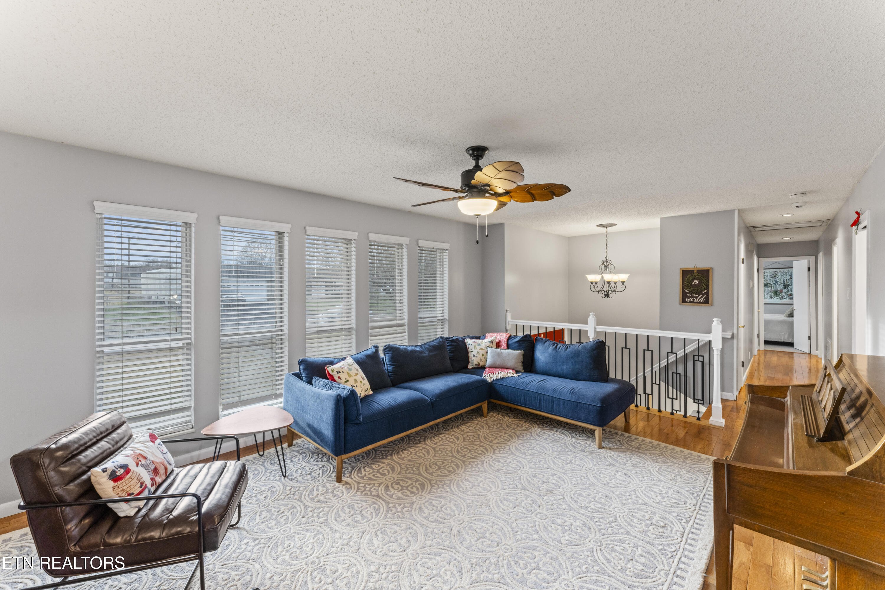 812 Crest Forest Road Knoxville, TN 37923 - Photo 19 of 45 photos_high_resolution_DSC08206