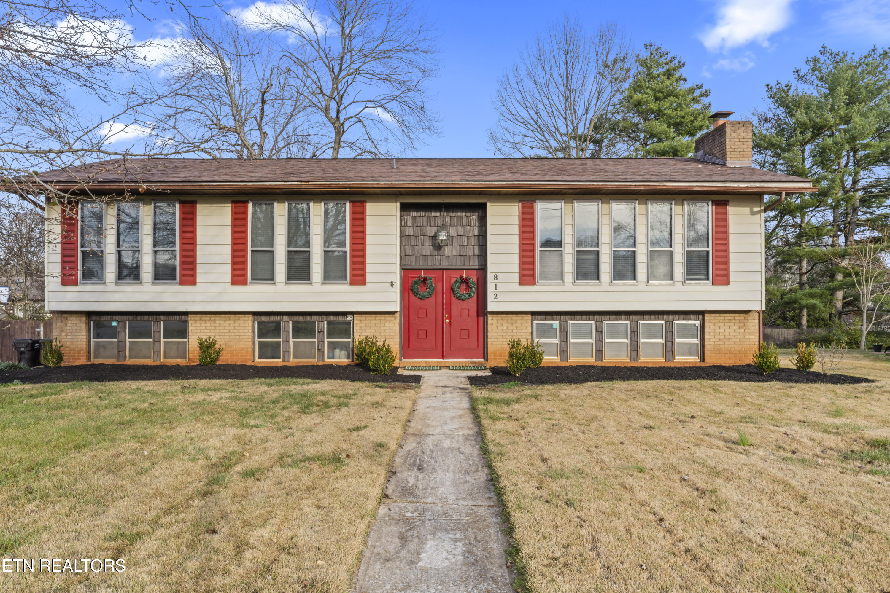 812 Crest Forest Road Knoxville, TN 37923 - Photo 10 of 45 photos_high_resolution_DSC08157