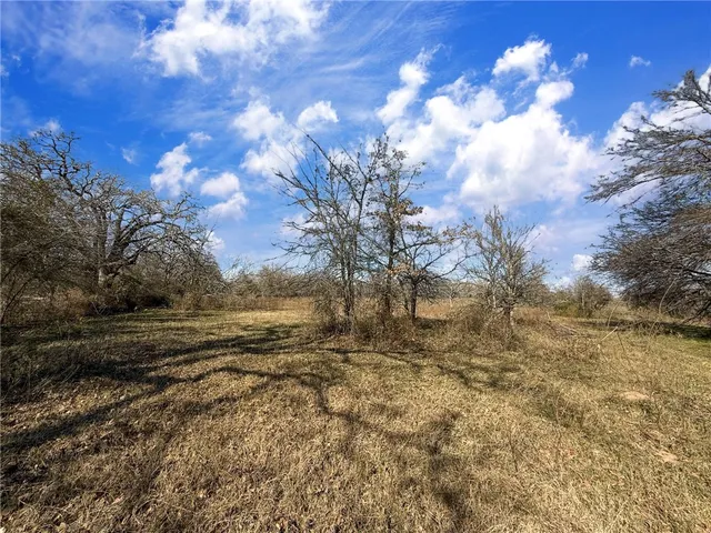 $430,000 | 36 Hwy N Milano Tx 76556 Highway North, Milano, TX 76556