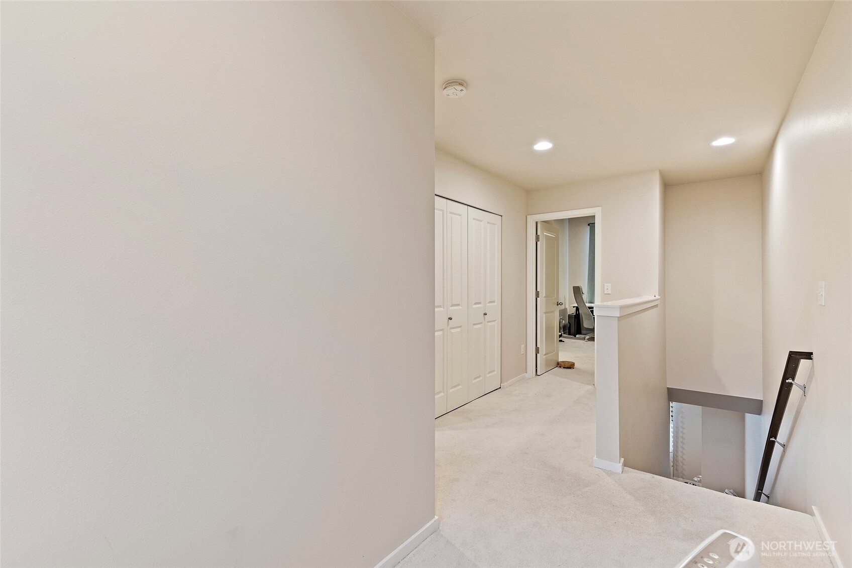 16522 1st Park Southeast Bothell, WA 98012 - Photo 15 of 29 a view of a hallway