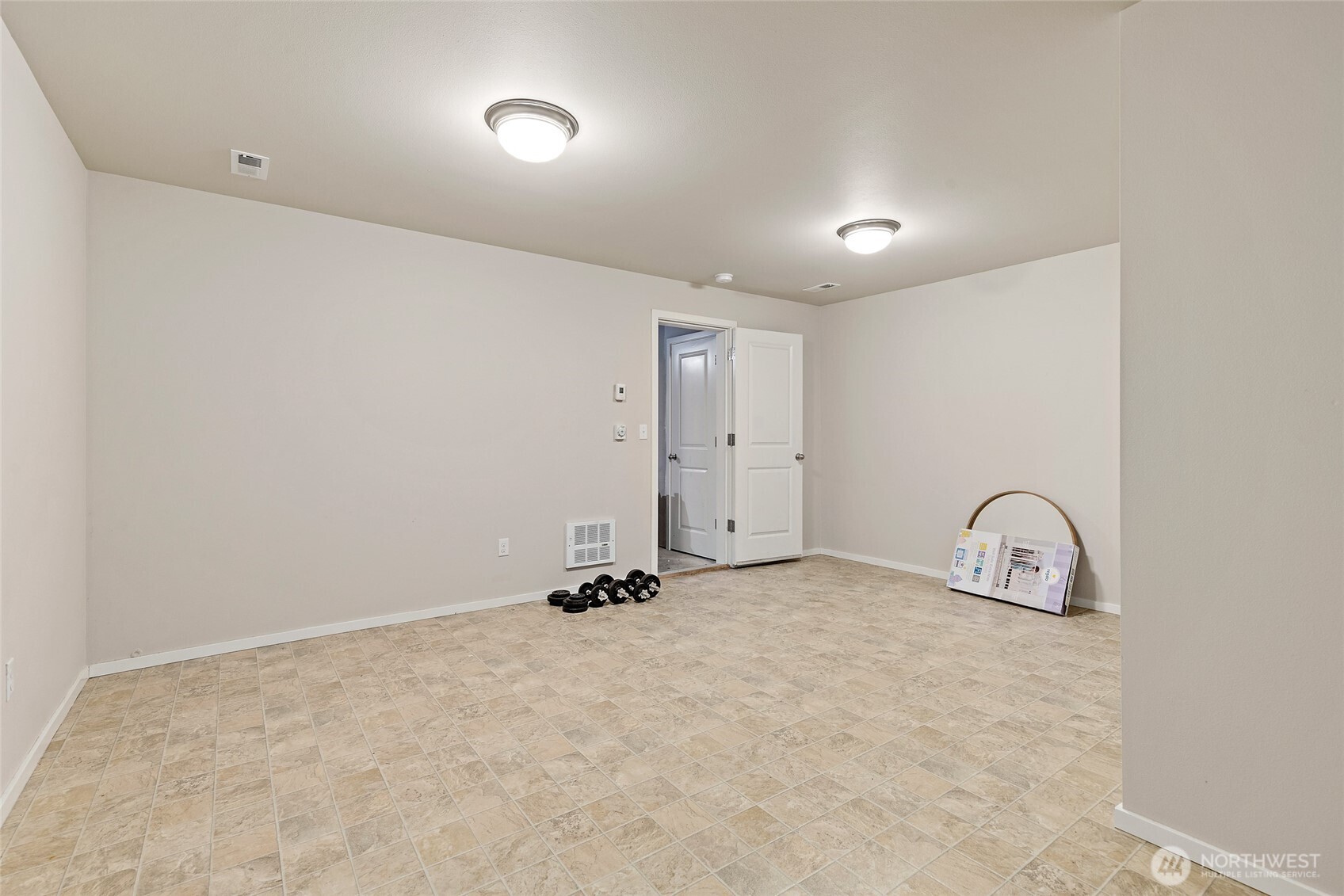 16522 1st Park Southeast Bothell, WA 98012 - Photo 23 of 29 a room with natural light
