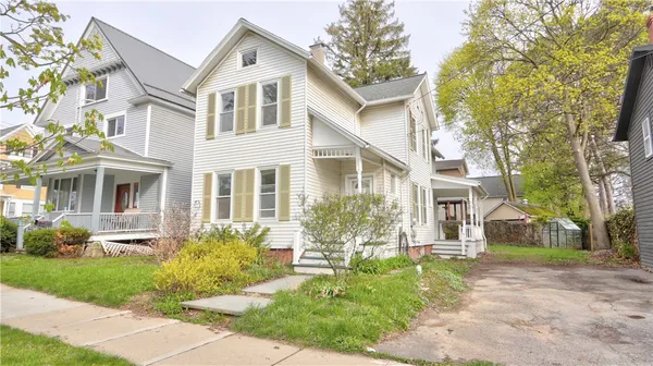 $169,000 | 282 Washington Street, Geneva, NY 14456