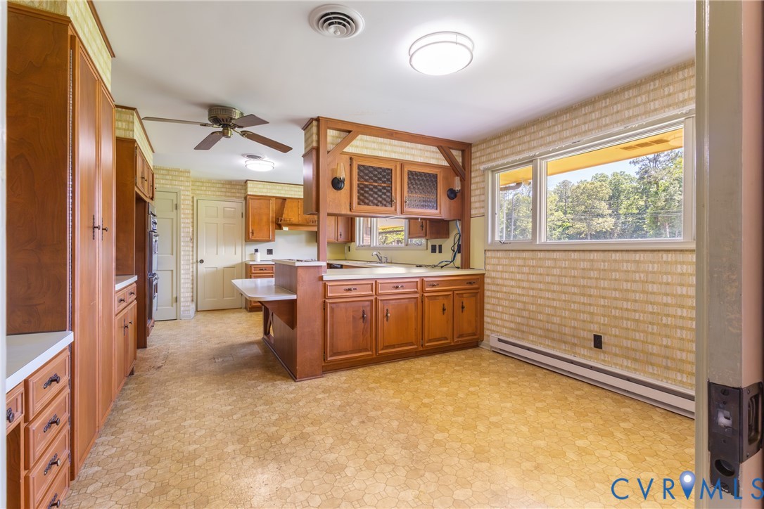 6000 Woodpecker Road Petersburg, VA 23803 - Photo 12 of 30 Gallery Image 12
