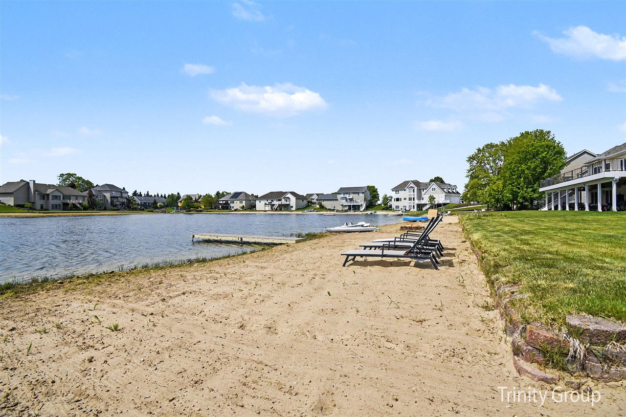 1554 Ponstein Drive Hudsonville, MI 49426 - Photo 39 of 48