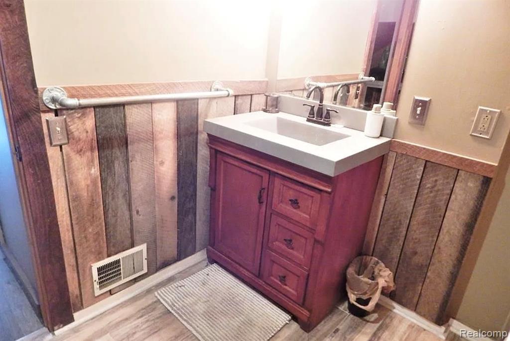 4441 Mack Road Howell, MI 48855 - Photo 28 of 39