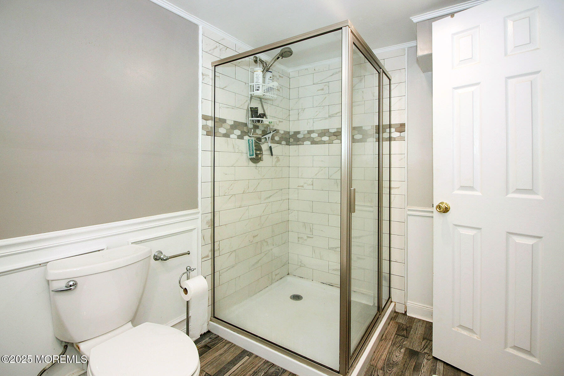 43 Darien Road Howell, NJ 07731 - Photo 17 of 26 Full Bath