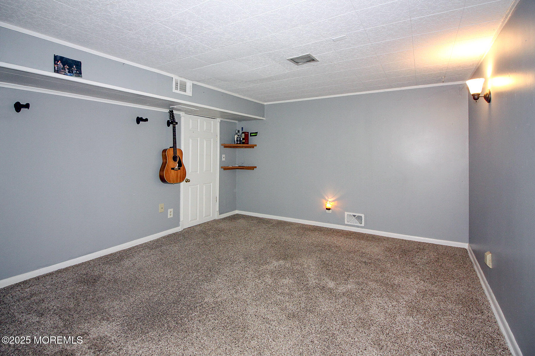 43 Darien Road Howell, NJ 07731 - Photo 18 of 26 4th Bedroom