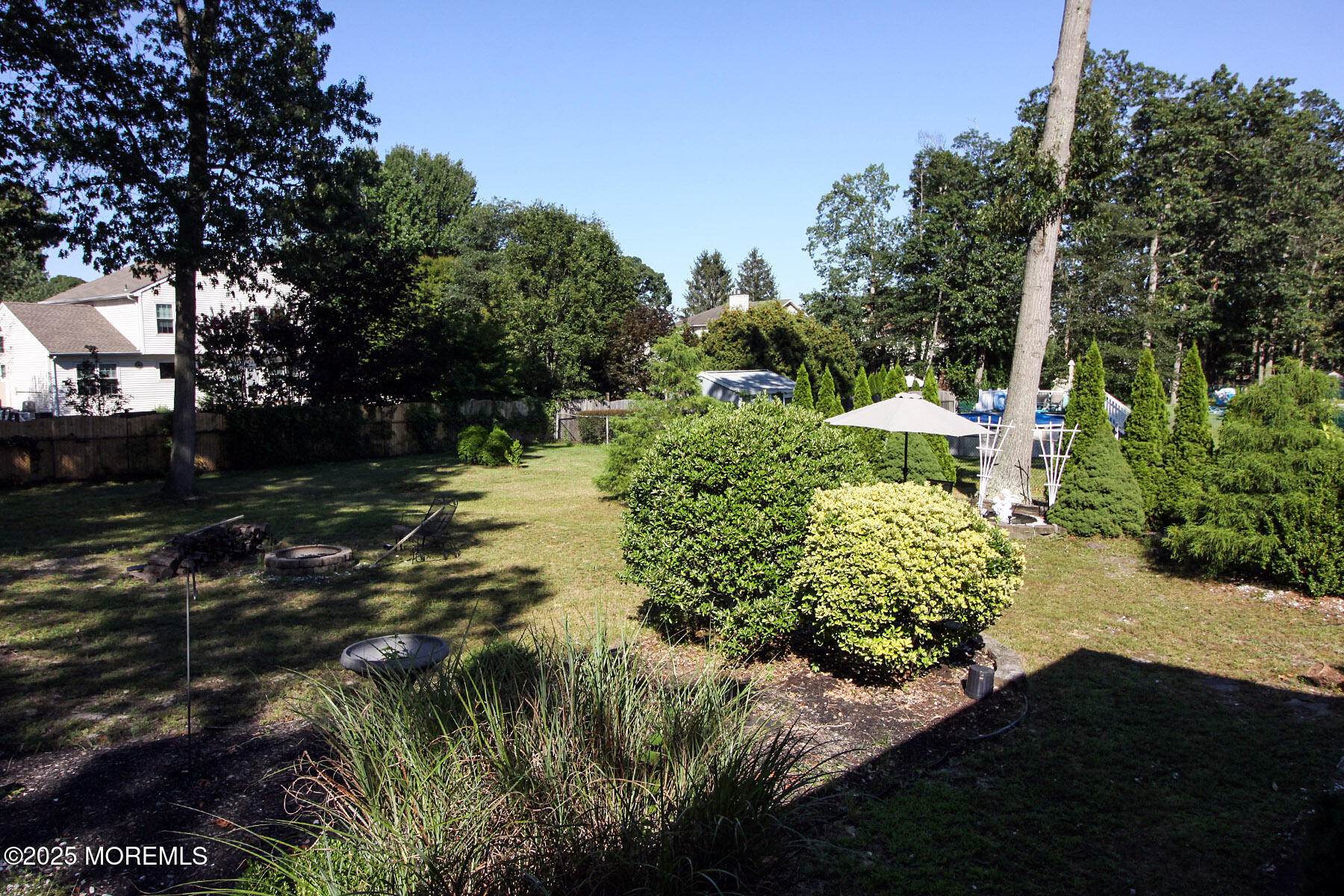 43 Darien Road Howell, NJ 07731 - Photo 23 of 26 Rear Yard