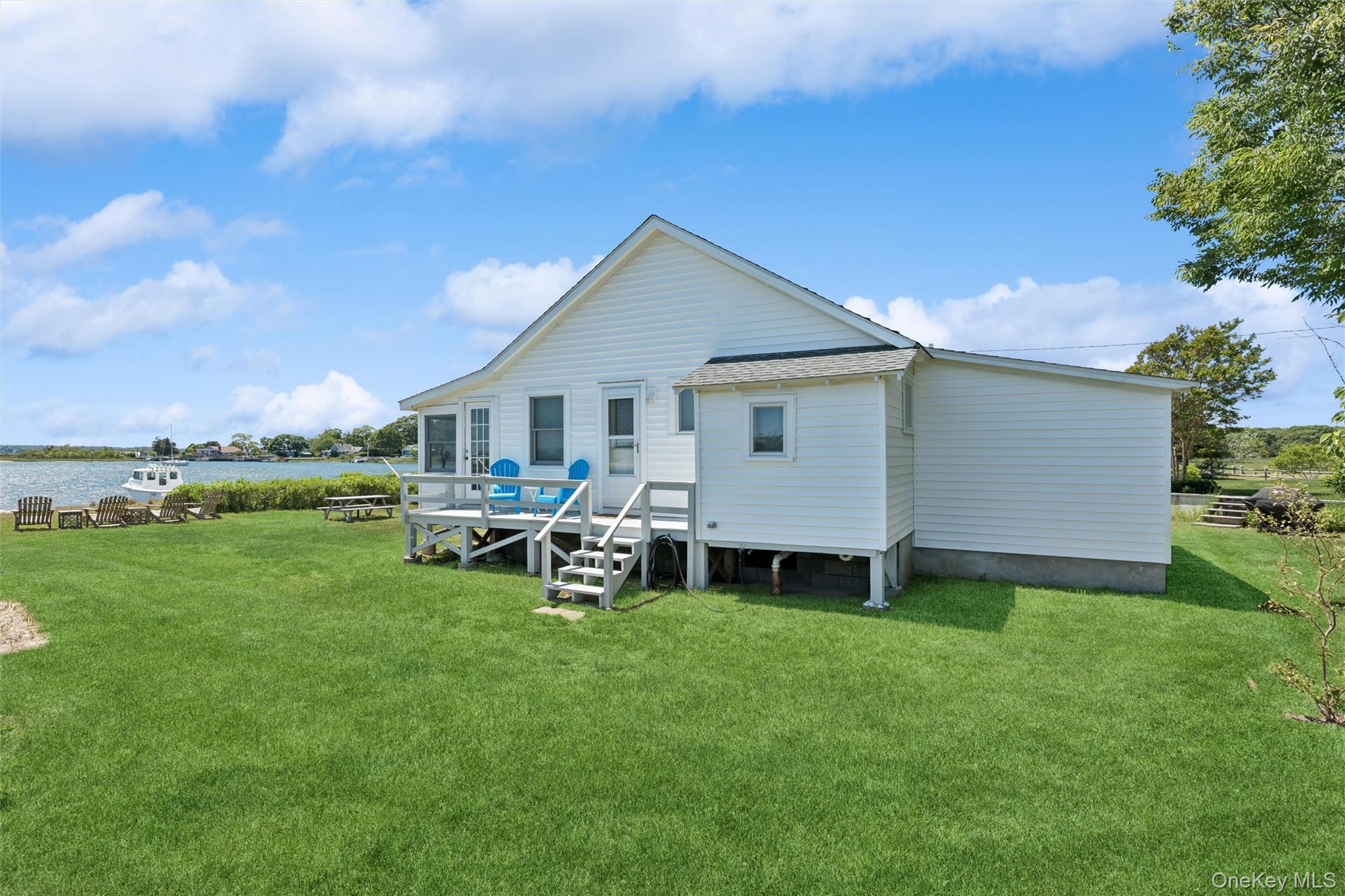 723 Private Road, Unit 12 Southold, NY 11971 - Photo 3 of 32