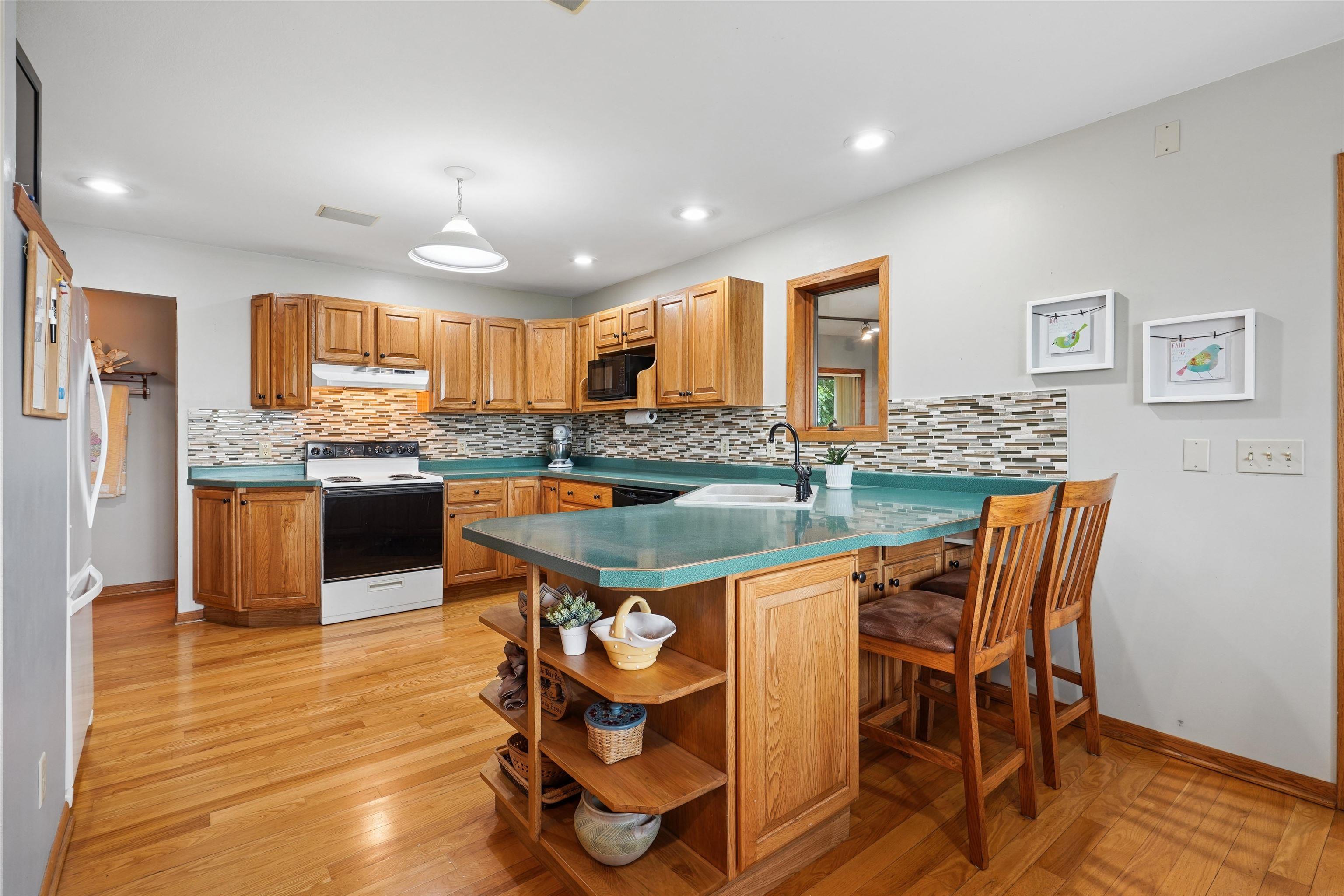 11757 Apple Road Postville, IA 52162 - Photo 11 of 32 Gallery Image 11