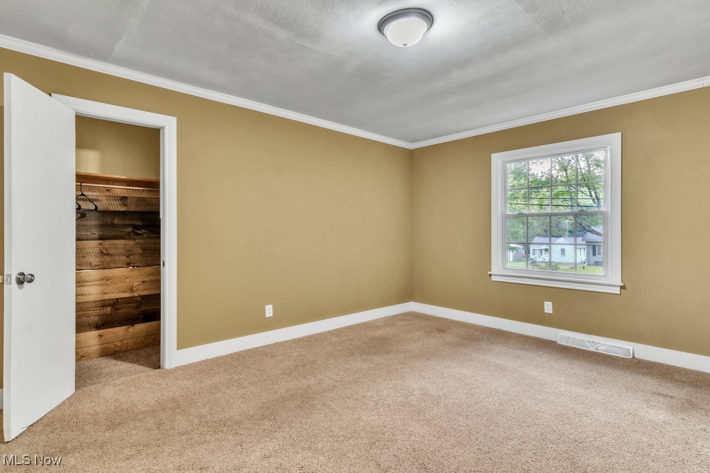 2968 Hayne Road Akron, OH 44312 - Photo 17 of 24