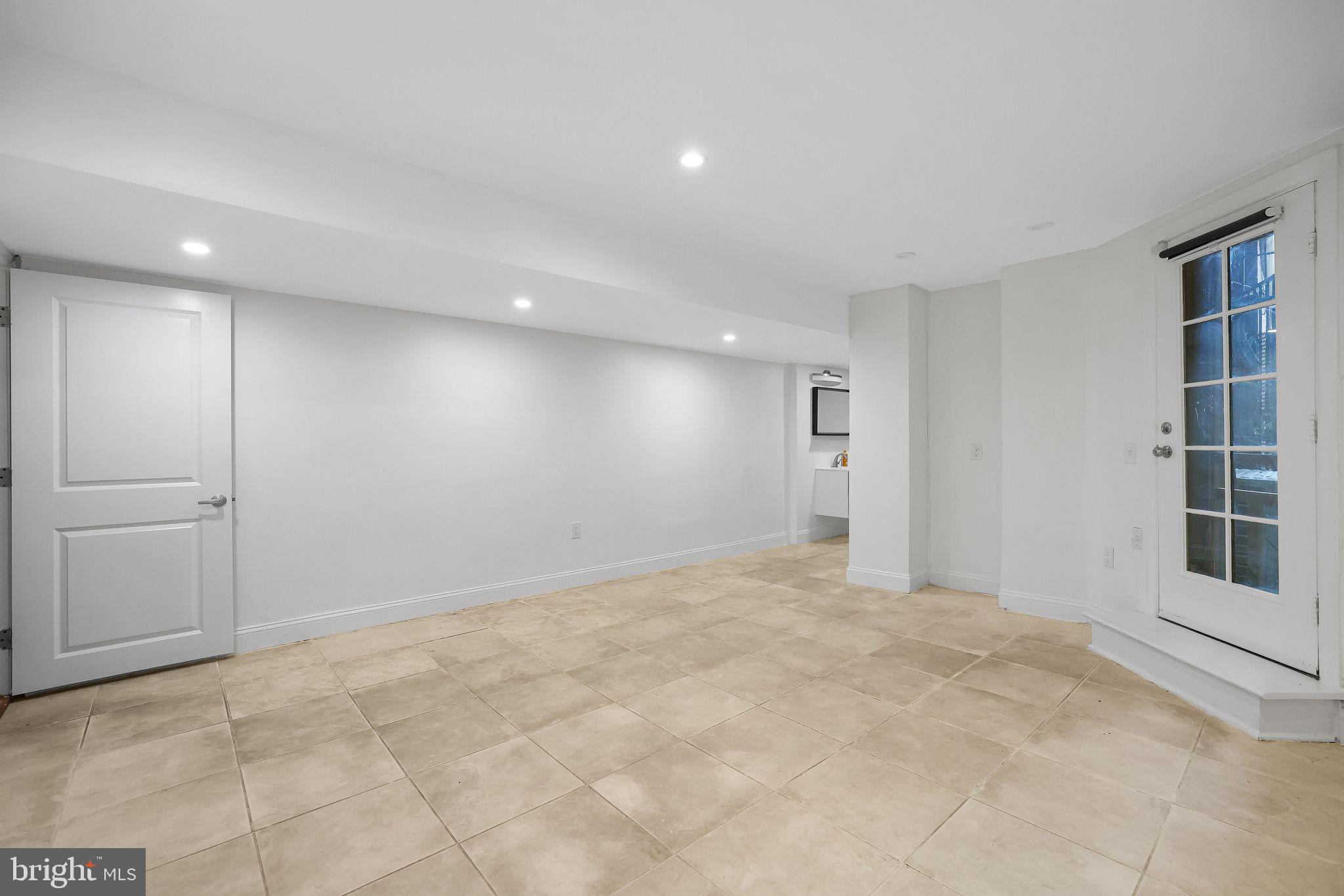 1828 California Street Northwest, Unit B Washington, DC 20009 - Photo 13 of 23