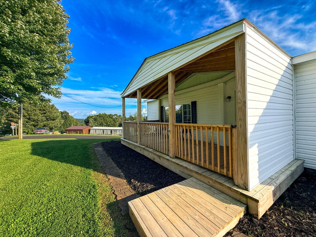792 Emory Road Hillsville, VA 24343 - Photo 23 of 36 Gallery Image 23