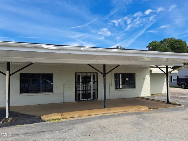 $725,000 | 9801 Ten-Ten Road, Raleigh, NC 27603