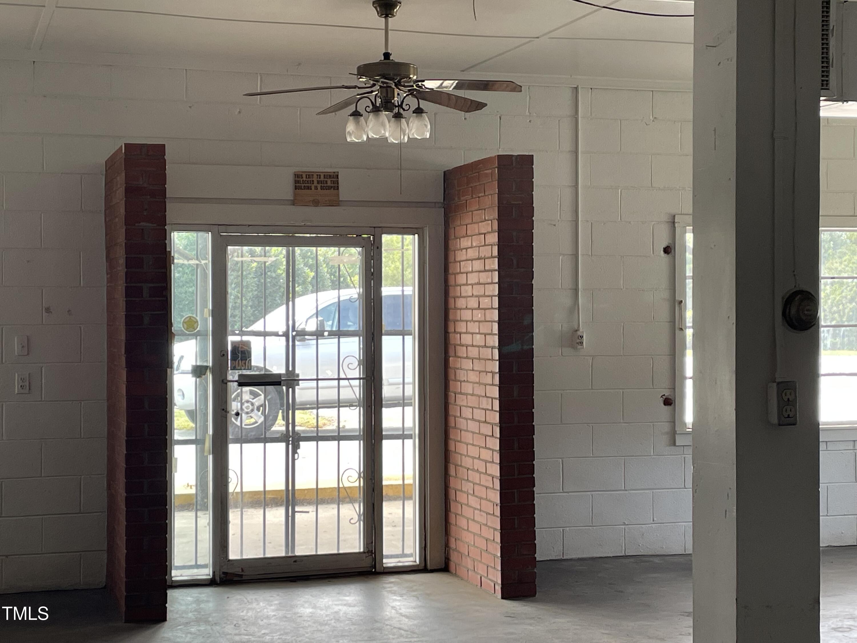 9801 Ten-Ten Road Raleigh, NC 27603 - Photo 9 of 17 IMG_0143