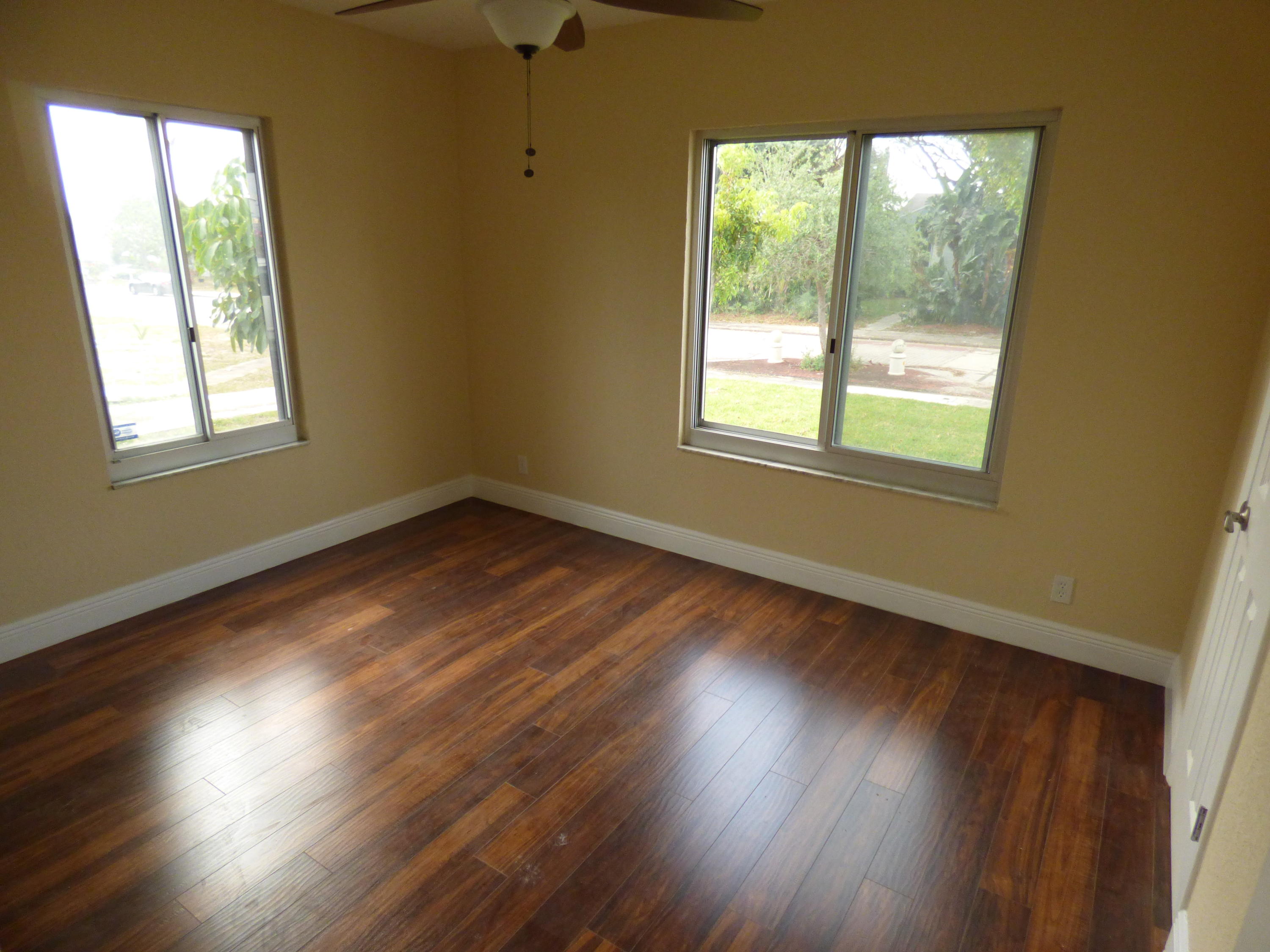 735 Hampton Road West Palm Beach, FL 33405 - Photo 19 of 39 P1000721