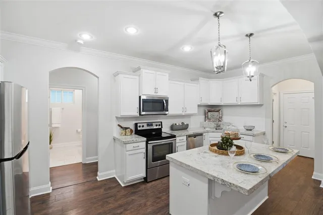 $234,999 | 329 Paisley Parkway, Sulphur, LA 70665