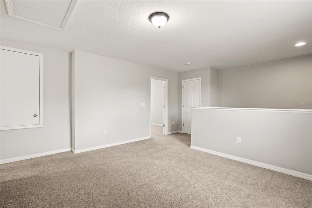 10284 Newminster Loop Ruskin, FL 33573 - Photo 27 of 72